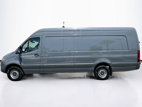 New 2025 Mercedes-Benz Sprinter 2500 image 7