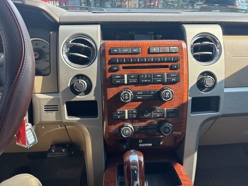 Used 2010 Ford F150 Lariat image 15