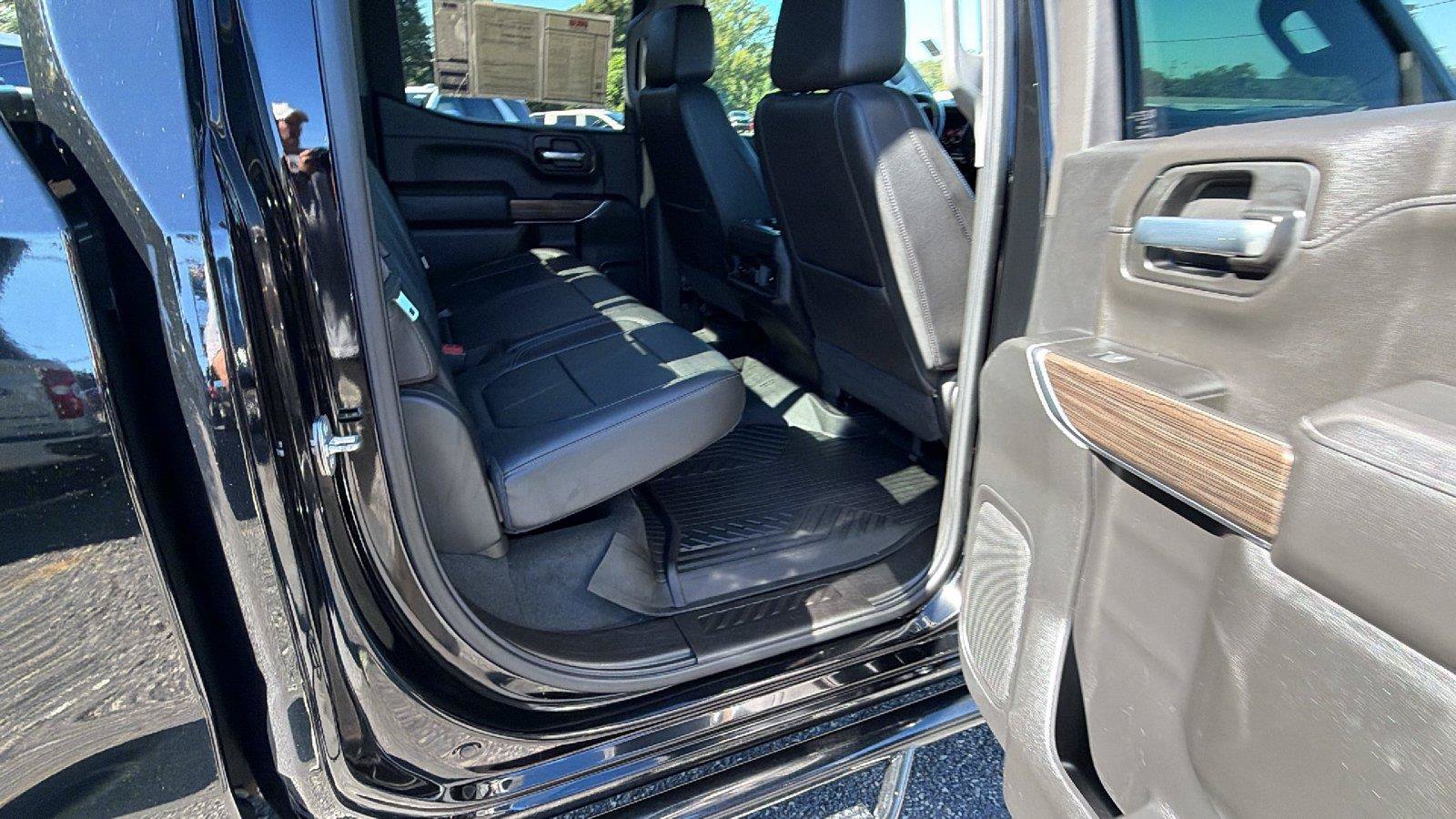 Used 2021 Chevrolet Silverado 1500 LT Trail Boss w/ Convenience Package II AWD/4WD image 21