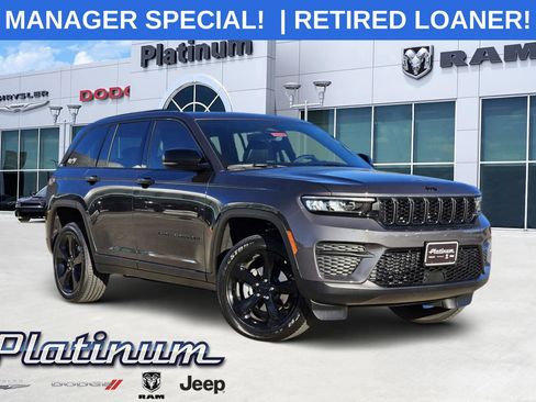 New 2025 Jeep Grand Cherokee Altitude image 1