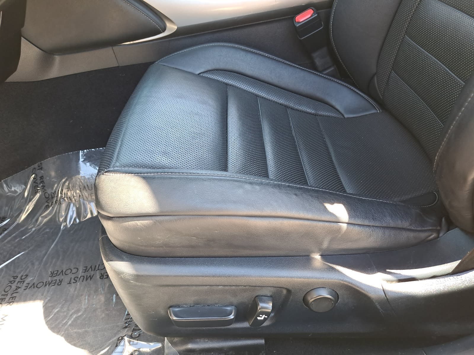 Used 2016 Lexus IS 350 AWD w/ F Sport Package image 30