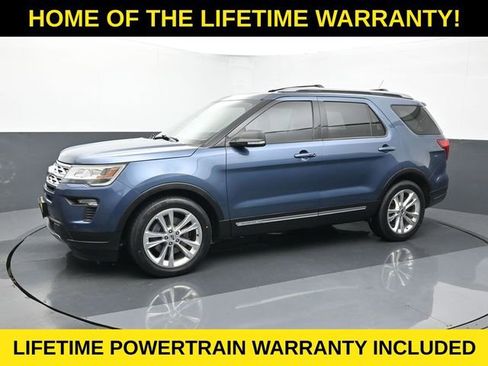 Used 2019 Ford Explorer XLT w/ Equipment Group 202A FWD image 3