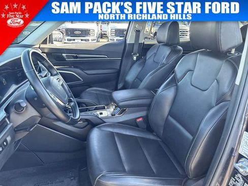 Used 2025 Kia Telluride S AWD/4WD image 20