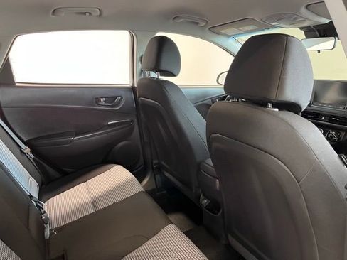 Used 2023 Hyundai Kona SE image 14