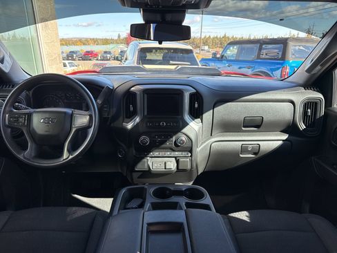 Used 2022 Chevrolet Silverado 1500 Custom Trail Boss image 17