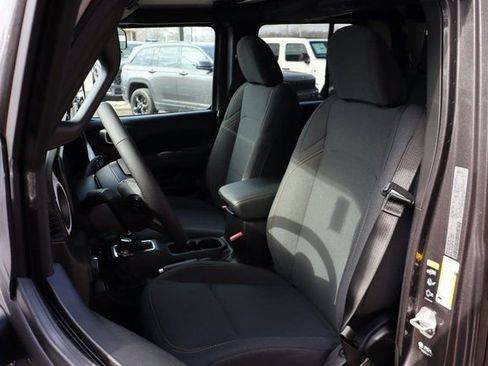 New 2026 Jeep Gladiator Willys image 12