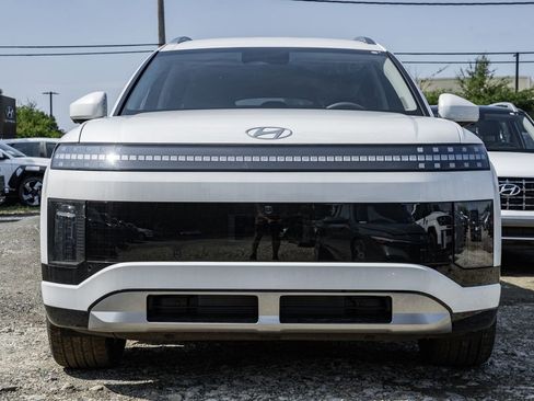 New 2026 Hyundai Ioniq 9 SEL AWD/4WD image 2