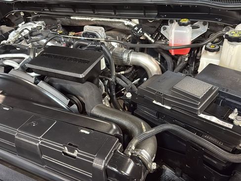 Used 2024 Chevrolet Silverado 3500 High Country w/ High Country Premium Package AWD/4WD image 36