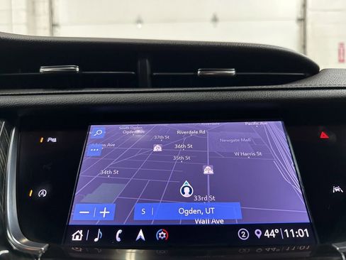 Used 2020 Cadillac XT6 Premium Luxury AWD/4WD image 24