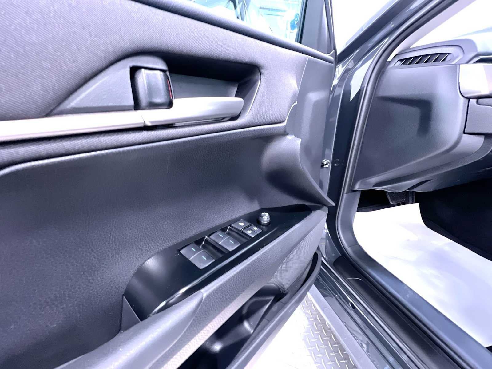 Used 2026 Toyota Camry LE FWD image 12