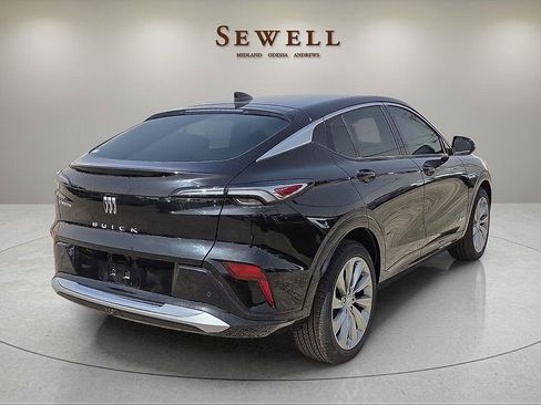 New 2026 Buick Envista Avenir image 4