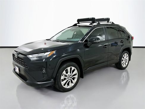 Used 2024 Toyota RAV4 XLE Premium image 3