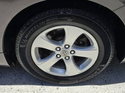 Used 2012 Toyota Sienna LE FWD image 12