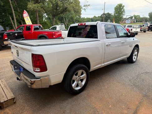 Used 2019 RAM 1500 Big Horn RWD image 4