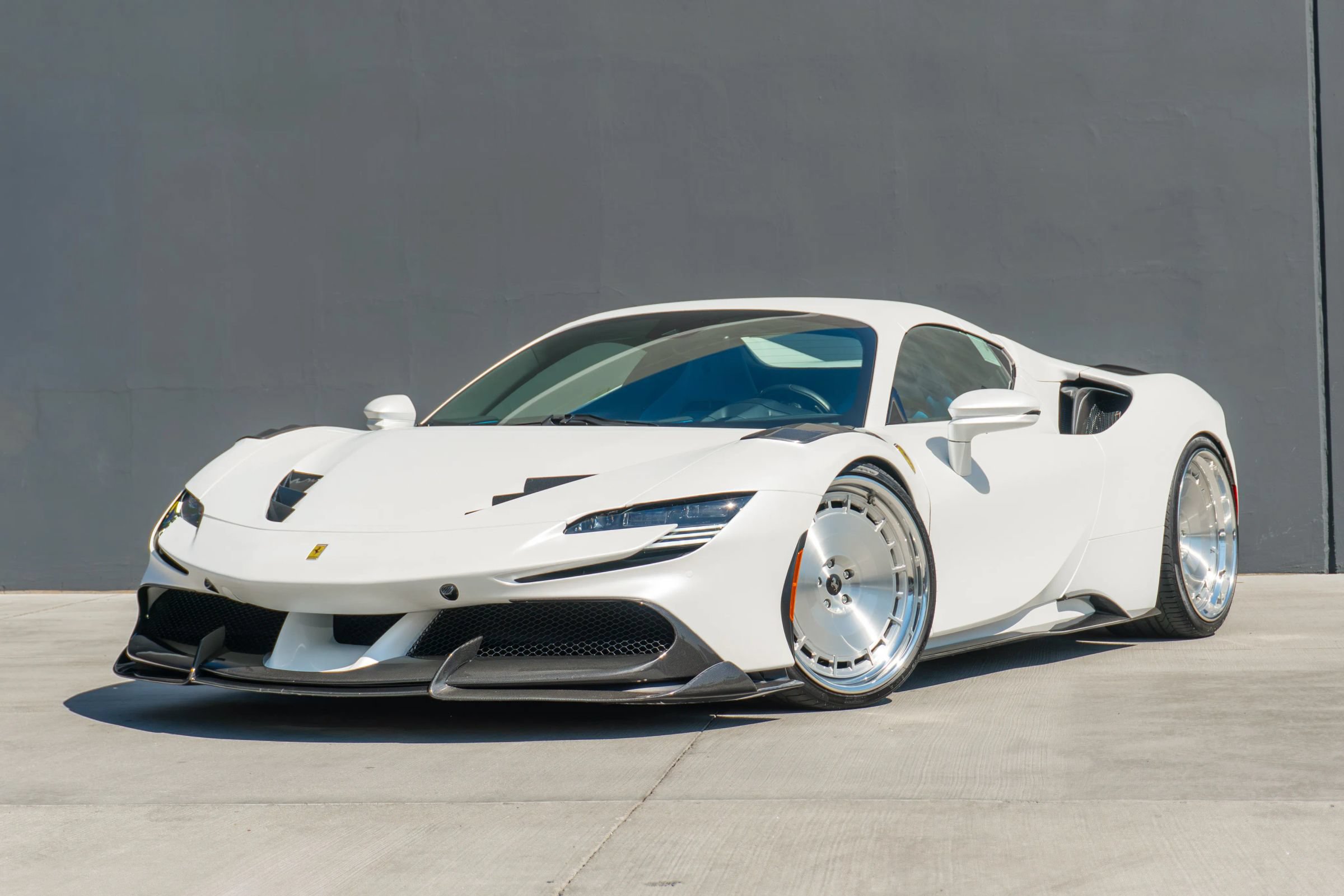 Used 2024 Ferrari SF90 Spider AWD/4WD image 3
