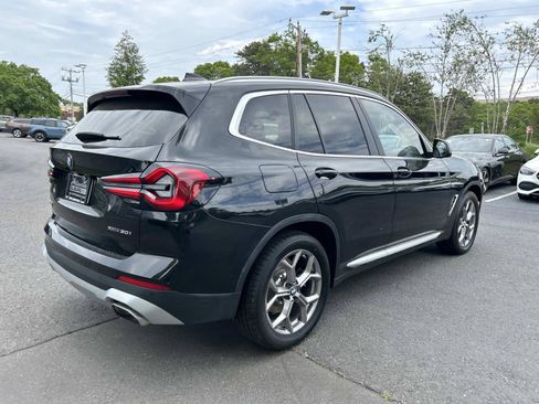 Used 2023 BMW X3 xDrive30i w/ Premium Package w/ZPA AWD/4WD image 3