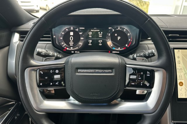 Used 2024 Land Rover Range Rover Long Wheelbase SE AWD/4WD image 22