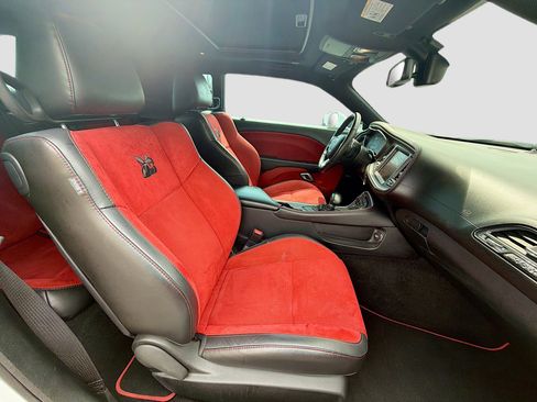 Used 2021 Dodge Challenger R/T Scat Pack image 15