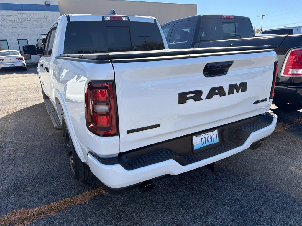 Used 2025 RAM 1500 Big Horn AWD/4WD image 3