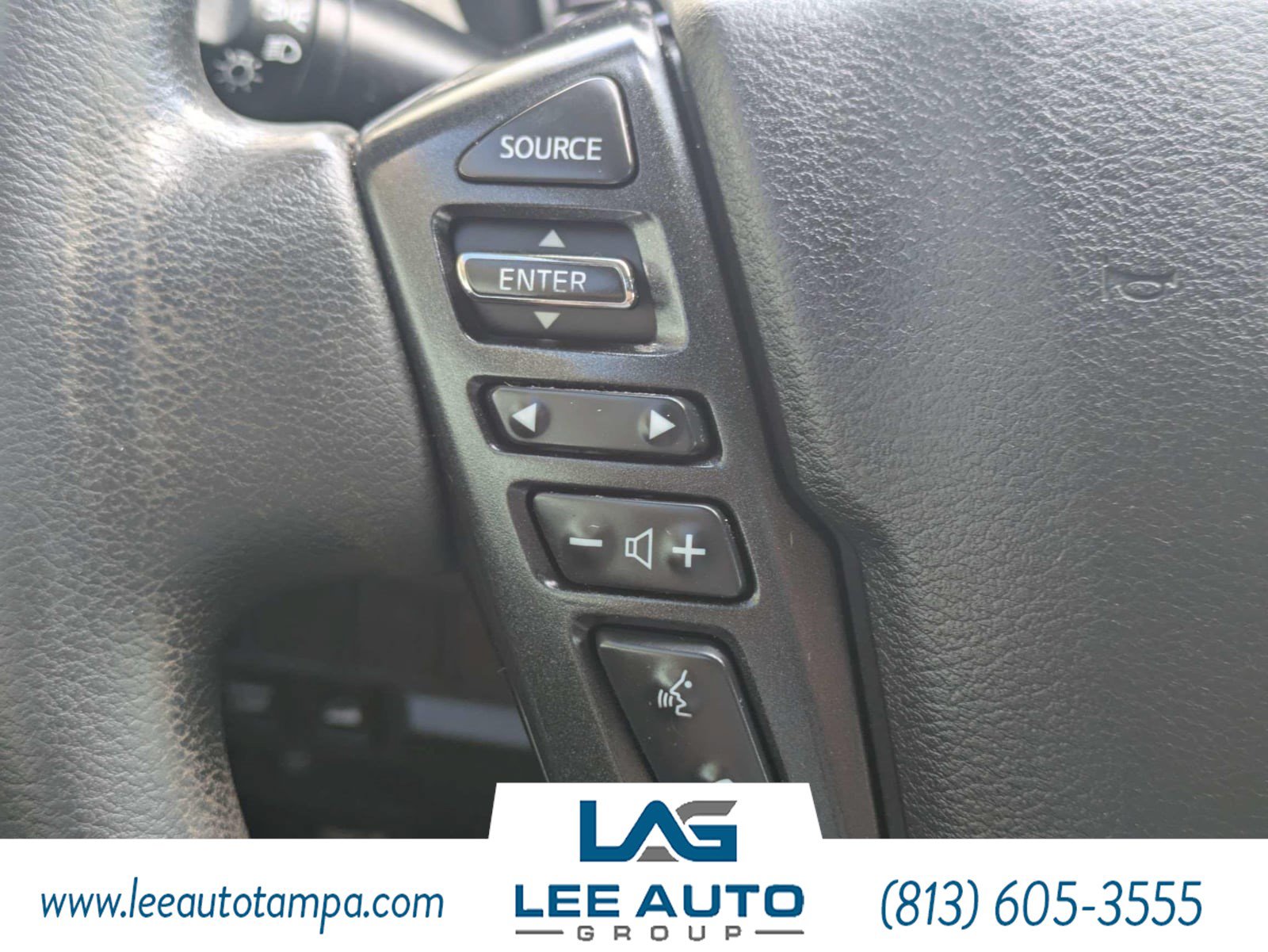 Used 2022 Nissan Frontier SV w/ Technology Package AWD/4WD image 22