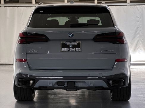 Used 2026 BMW X5 xDrive50e w/ Executive Package AWD/4WD image 9