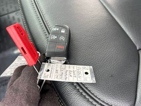 New 2024 RAM ProMaster 3500 w/ Leather Interior Group image 28