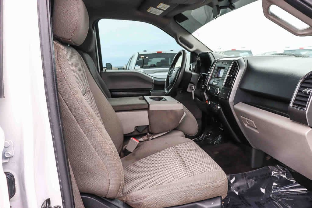 Used 2018 Ford F150 XLT AWD/4WD image 14