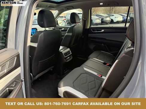 Used 2025 Volkswagen Atlas Peak Edition SE image 35