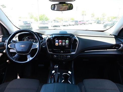 Used 2019 Chevrolet Traverse LT FWD image 31