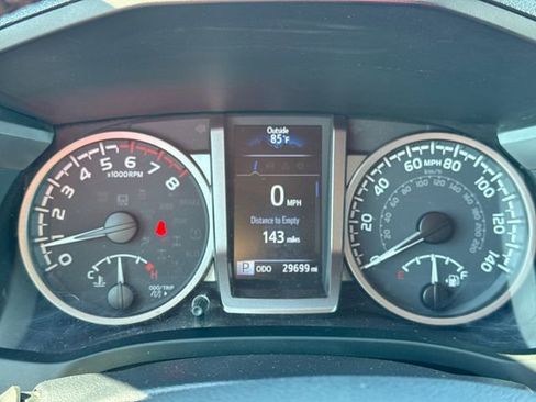 Used 2022 Toyota Tacoma SR5 image 15