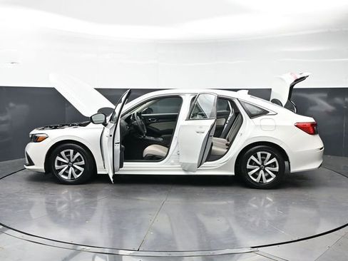 Used 2023 Honda Civic LX image 48