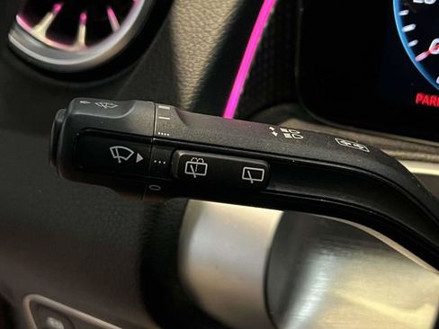 Certified 2022 Mercedes-Benz GLB 250 GLB 250 image 21