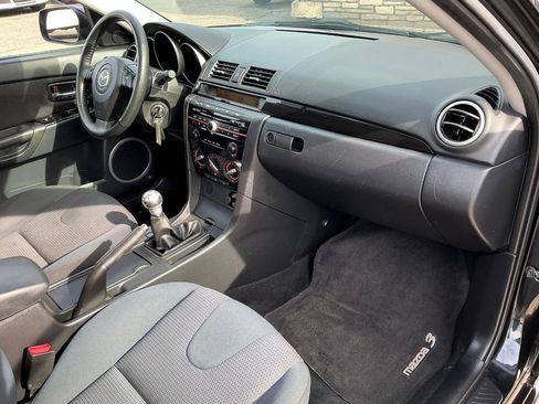 Used 2009 MAZDA MAZDA3 s Sport FWD image 10