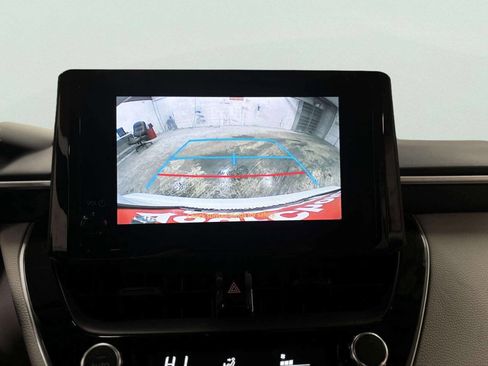 Used 2024 Toyota Corolla LE image 23