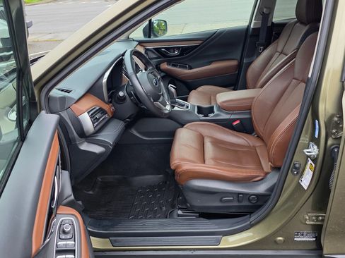 Used 2022 Subaru Outback Touring XT AWD/4WD image 10