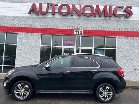 Used 2016 Chevrolet Equinox LTZ w/ Enhanced Convenience Package FWD image 3