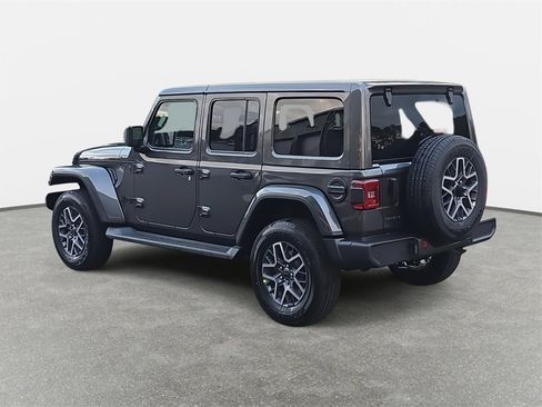 New 2026 Jeep Wrangler Sahara image 7