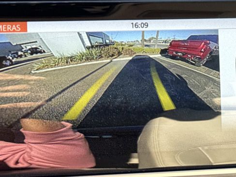 Used 2022 Land Rover Range Rover Westminster Edition image 26