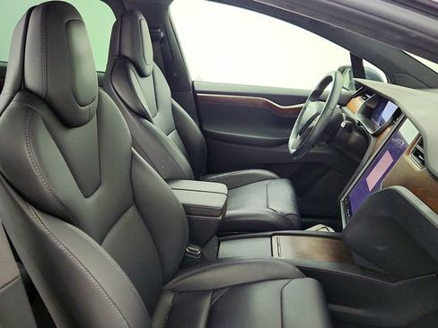 Used 2018 Tesla Model X 100D image 32