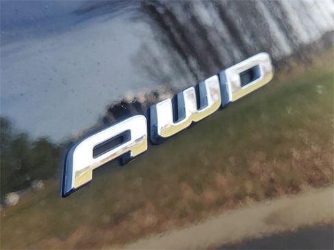 Certified 2024 Ford Edge SEL w/ Convenience Package image 7