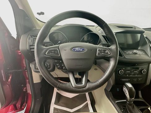 Used 2018 Ford Escape SEL w/ Ford Safe & Smart Package FWD image 11