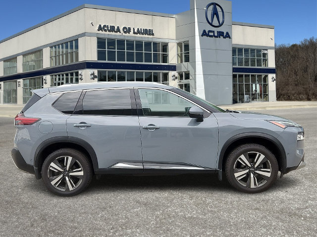Used 2023 Nissan Rogue Platinum AWD/4WD image 7