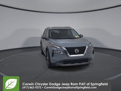 Used 2021 Nissan Rogue SL FWD image 4