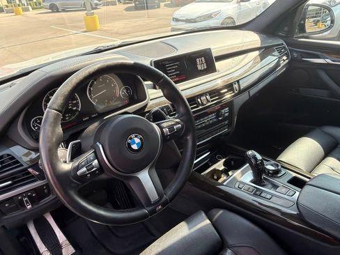 Used 2015 BMW X5 xDrive50i AWD/4WD image 25
