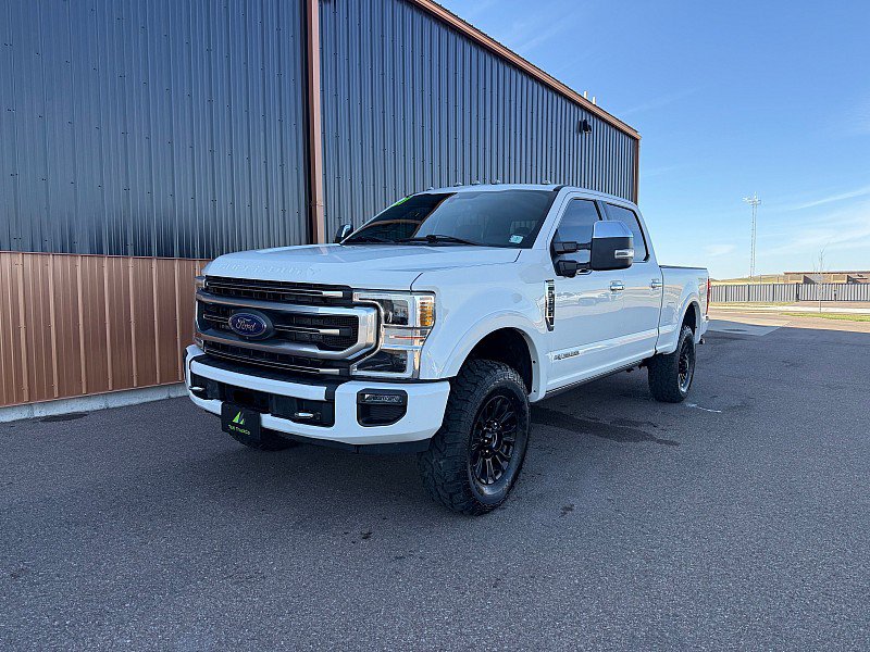 Used 2021 Ford F350 Platinum w/ Tremor Off-Road Package AWD/4WD image 2