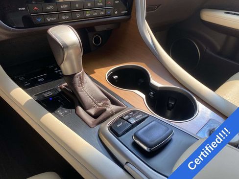 Used 2018 Lexus RX 450h AWD w/ Premium Package image 29