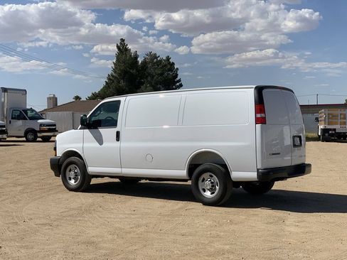 New 2026 Chevrolet Express 2500 w/ Driver Convenience Package RWD image 6