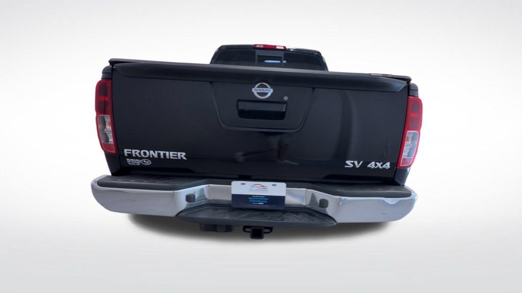 Used 2019 Nissan Frontier SV AWD/4WD image 7