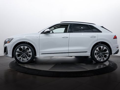 Certified 2025 Audi Q8 Premium Plus w/ Premium Plus Package image 6