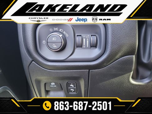 Used 2023 RAM 1500 Laramie AWD/4WD image 31